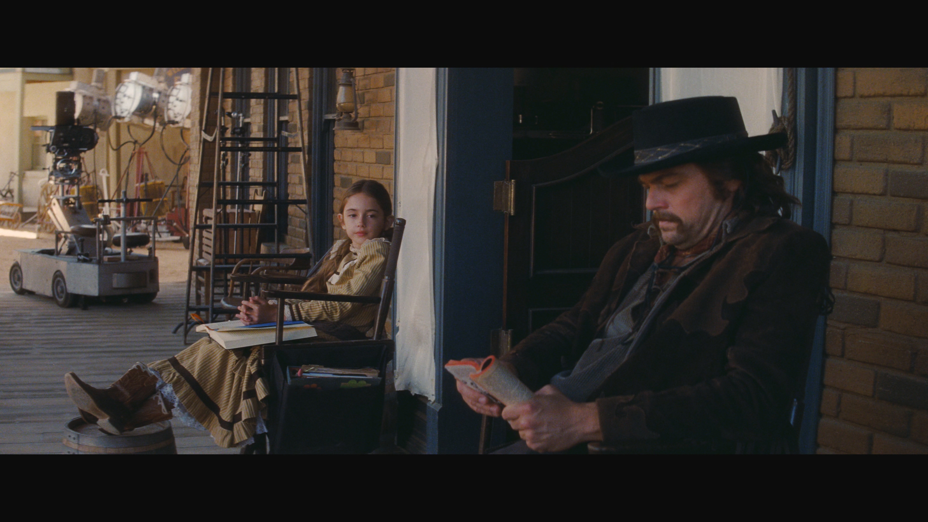 Once.Upon.a.Time.in.Hollywood.2019.2160p.BluRay.REMUX.HEVC.DTS-HD.MA.7.1-FGT.mkv_20250703_201203.346